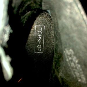 Topshop Brand New NEVER BEEN WORN Distressed Soft Leather Black Ankle Boots